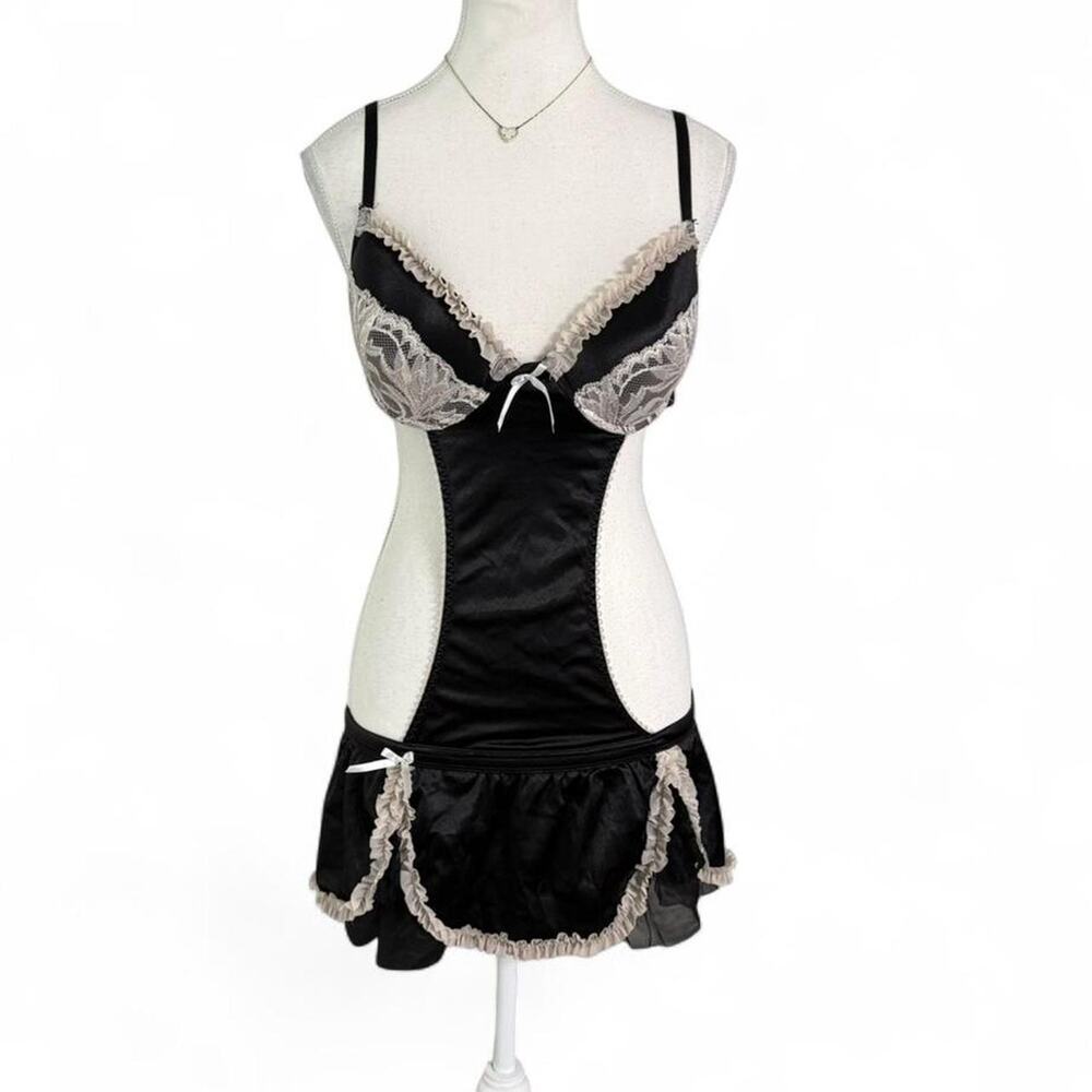 Maid Vintage Y2K Sexy Lace Black Lingerie Womens size large never naked wear